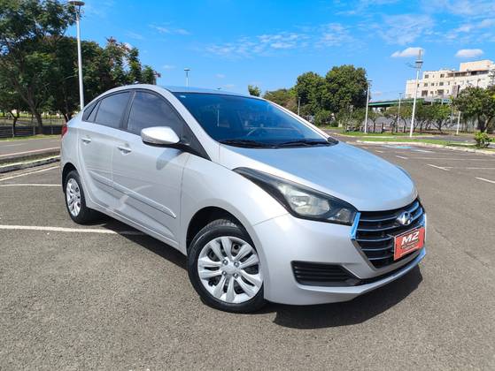 HYUNDAI HB20S 1.6 COMFORT PLUS 16V FLEX 4P AUTOMÁTICO HYUNDAI HB20S 1.6 COMFORT PLUS 16V FLEX 4P AUTOMÁTICO
